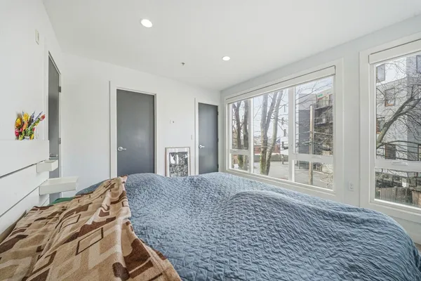 $850,000 | 533 Cambridge Street, Unit 105, Boston, MA 02134