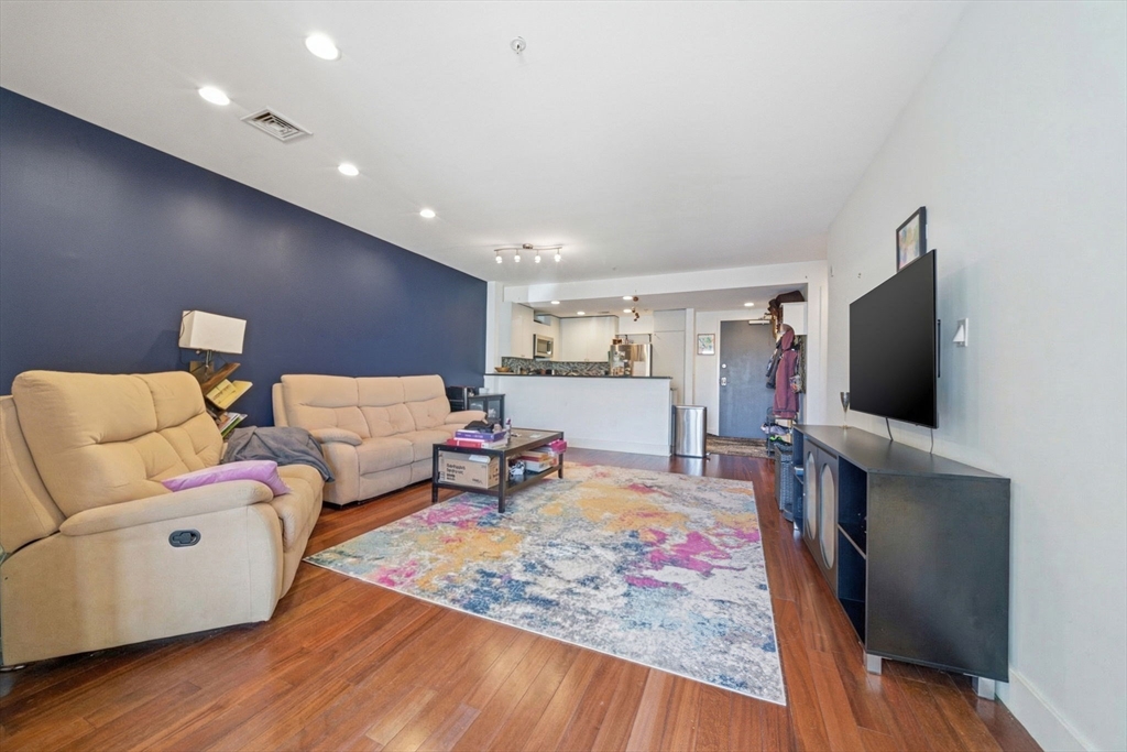 533 Cambridge Street, Unit 105 Boston, MA 02134 - Photo 7 of 42