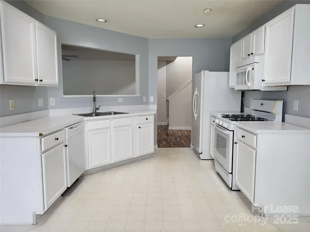 $1,895 | 5925 Hidden Meadow Lane, Charlotte, NC 28269