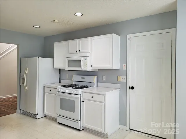 $1,895 | 5925 Hidden Meadow Lane, Charlotte, NC 28269