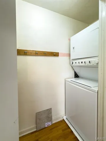 $259,900 | 202 Cartall Street, St. James, MO 65559