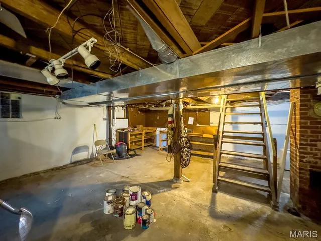 $259,900 | 202 Cartall Street, St. James, MO 65559