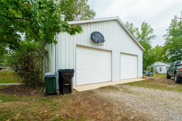 $259,900 | 202 Cartall Street, St. James, MO 65559