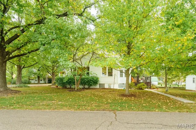 $259,900 | 202 Cartall Street, St. James, MO 65559