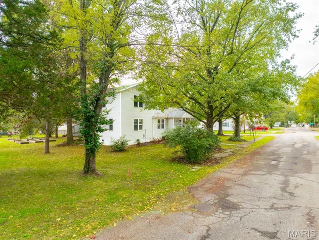 $259,900 | 202 Cartall Street, St. James, MO 65559