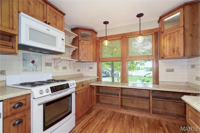 $259,900 | 202 Cartall Street, St. James, MO 65559