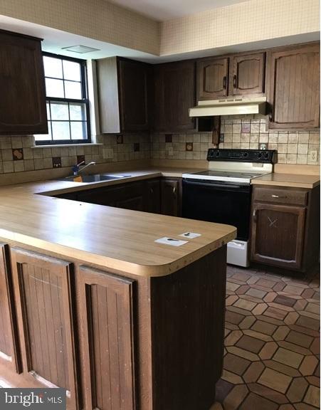149 Sandy Ridge Road Doylestown, PA 18901 - Photo 4 of 14