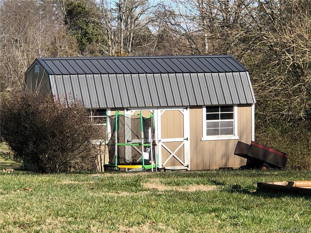 192 Bryant Road Morganton, NC 28655 - Photo 15 of 17 Gallery Image 15
