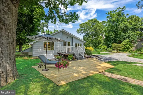 $500,000 | 625 Delanco Road, Edgewater Park, NJ 08010