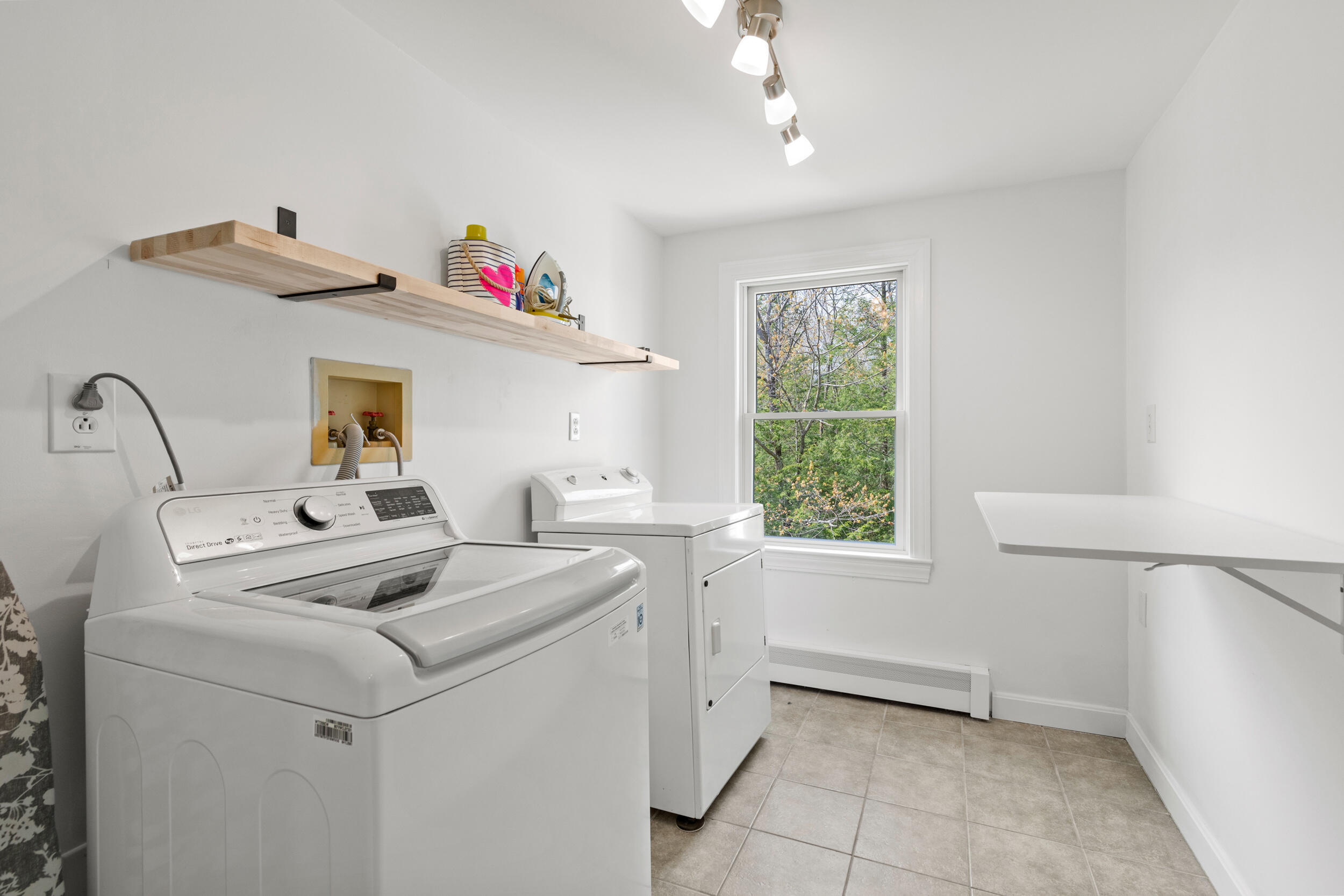 319 Harris Road Cumberland Center, ME 04021 - Photo 25 of 47 Laundry-room-second-floor-drop-table