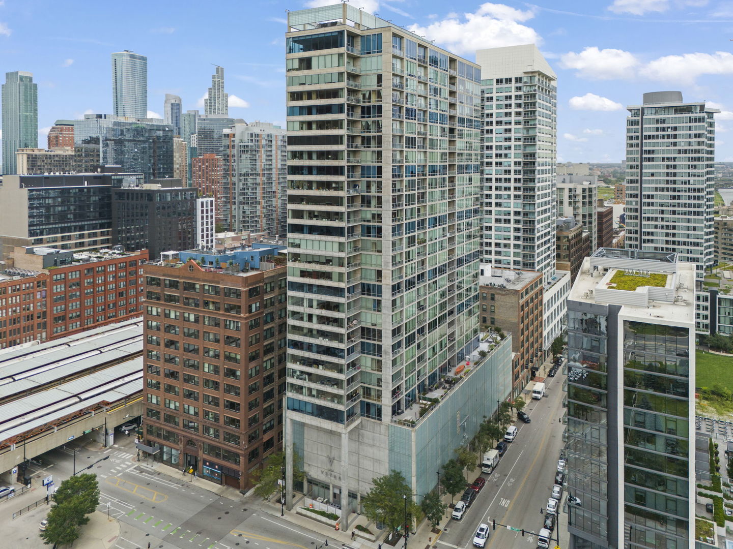 611 South Wells Street, Unit 2402 Chicago, IL 60607 - Photo 1 of 33 a city view with tall buildings