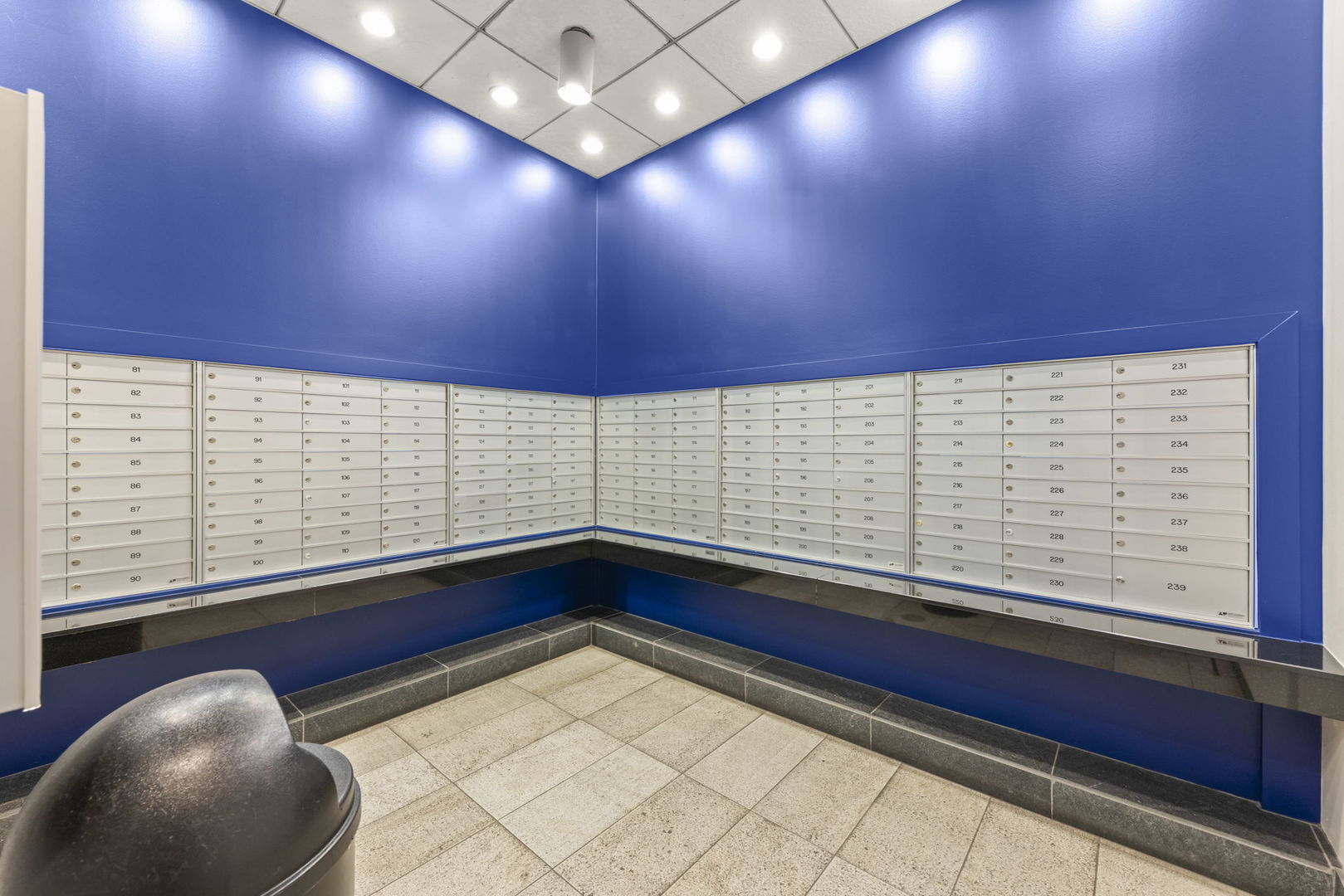 611 South Wells Street, Unit 2402 Chicago, IL 60607 - Photo 16 of 33 a view of wooden floor and windows in a room