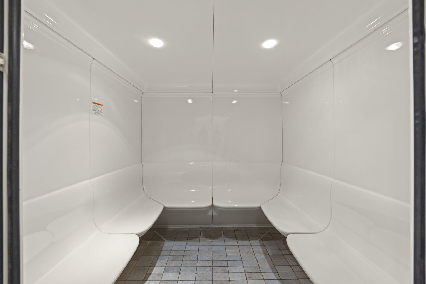 611 South Wells Street, Unit 2402 Chicago, IL 60607 - Photo 18 of 33 a bathroom with a shower and a toilet