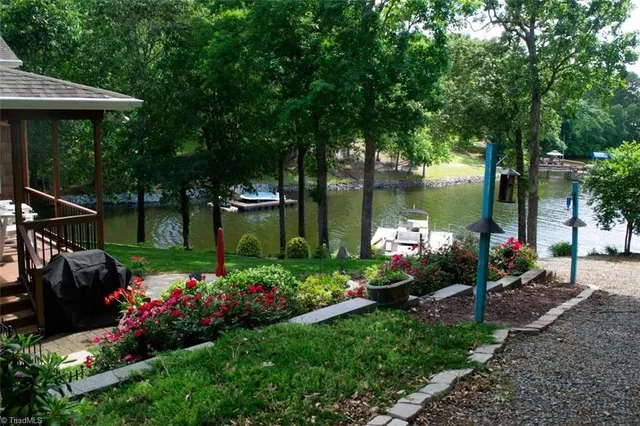 $1,488,000 | 223 Periwinkle Lane, Lexington, NC 27292