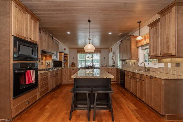 $1,488,000 | 223 Periwinkle Lane, Lexington, NC 27292