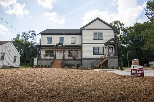 $3,300 | 2439 Inga Street, Nashville, TN 37206