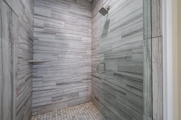 $2,850 | 2439 Inga Street, Nashville, TN 37206