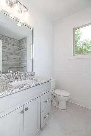$2,850 | 2439 Inga Street, Nashville, TN 37206
