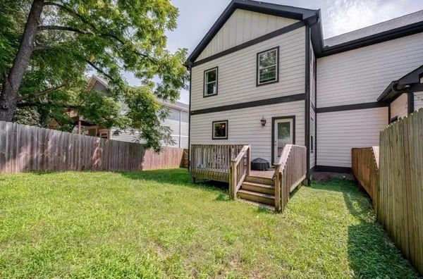 $2,850 | 2439 Inga Street, Nashville, TN 37206