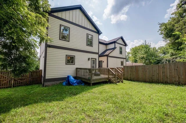 $3,300 | 2439 Inga Street, Nashville, TN 37206