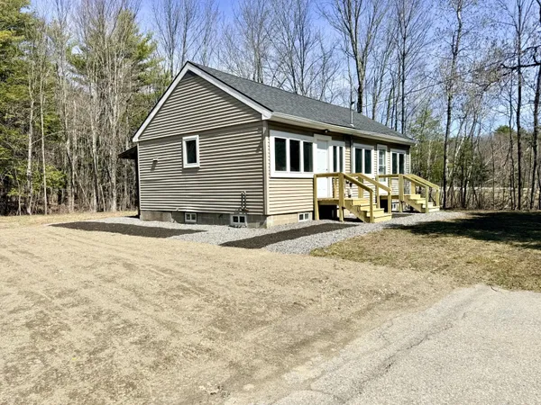 $250,000 | 515 Eastern Avenue, Augusta, ME 04330