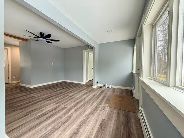 $250,000 | 515 Eastern Avenue, Augusta, ME 04330