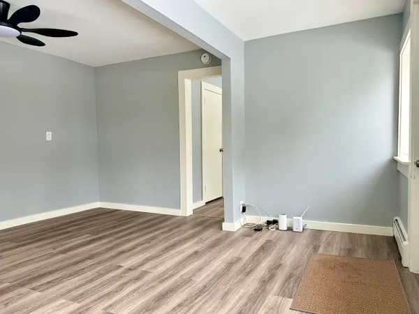 $250,000 | 515 Eastern Avenue, Augusta, ME 04330