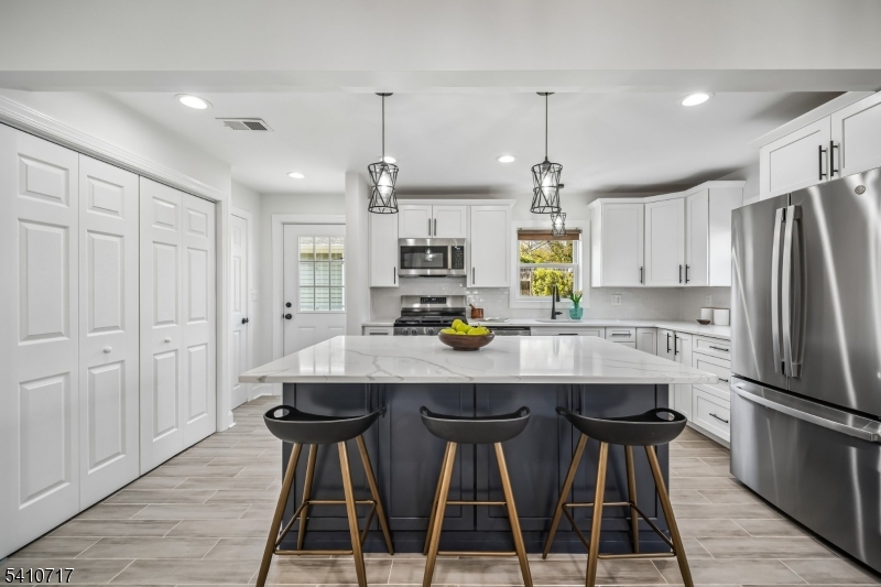 126 Greenbrook Road Green Brook, NJ 08812 - Photo 12 of 42