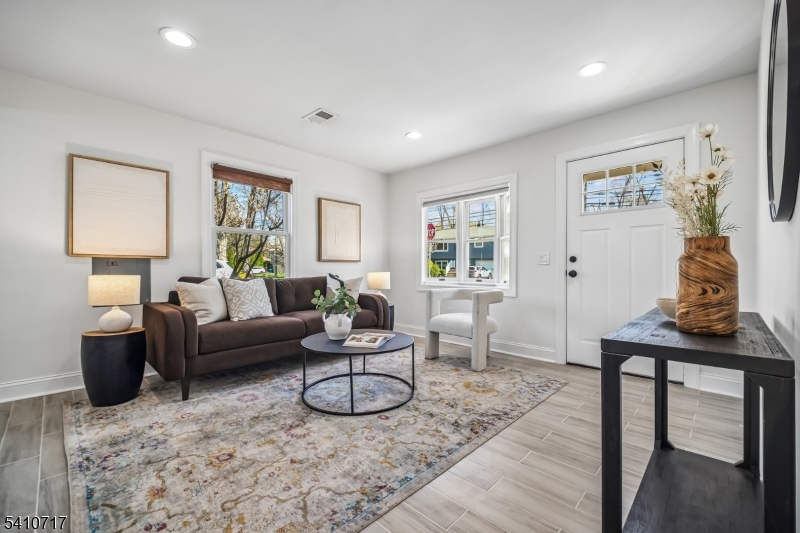 126 Greenbrook Road Green Brook, NJ 08812 - Photo 3 of 42