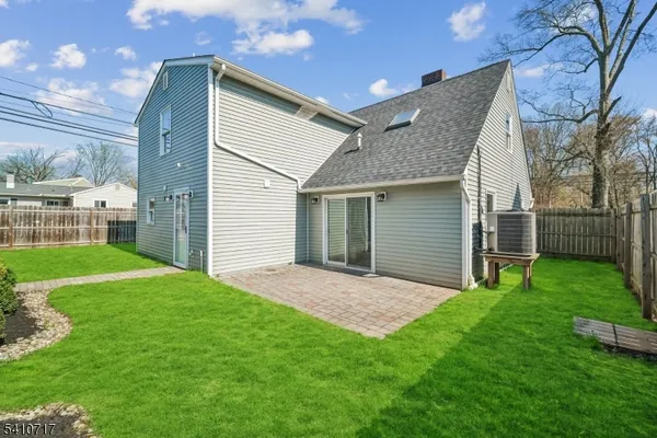$559,000 | 126 Greenbrook Road, Green Brook, NJ 08812