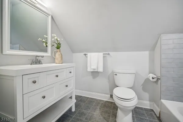 $559,000 | 126 Greenbrook Road, Green Brook, NJ 08812