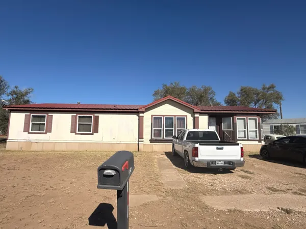 $607,000 | 114 Walnut Street, Levelland, TX 79336