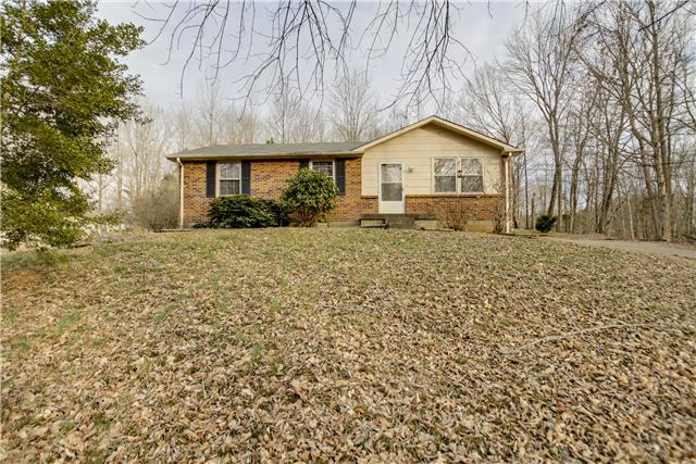 375 Edmondson Ferry Road Clarksville, TN 37040 - Photo 1 of 20 Welcome to your home in the country! 375 Edmondson Ferry Rd Clarksville TN 37040 Located off New Ashland City Rd and not too far from the New Marina.