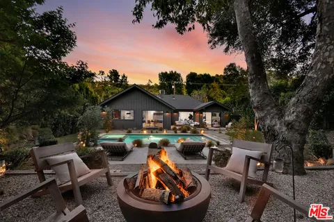 $3,350,000 | 3721 Woodcliff Road, Sherman Oaks, CA 91403