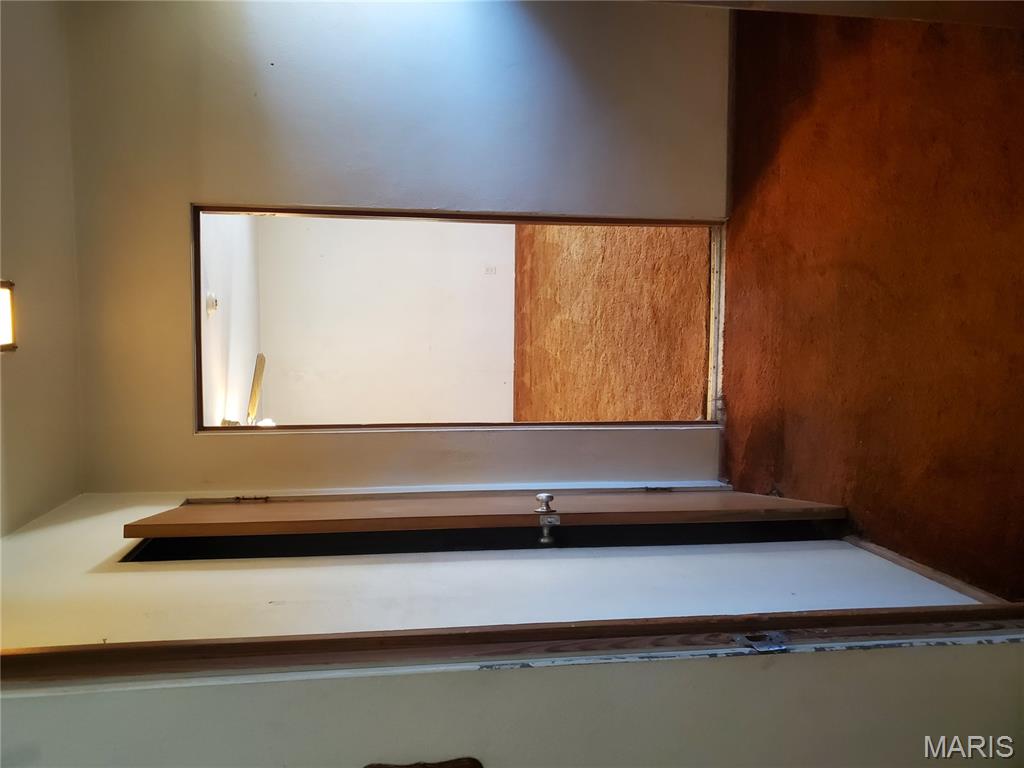 9005 Lebanon Road Belleville, IL 62223 - Photo 18 of 47