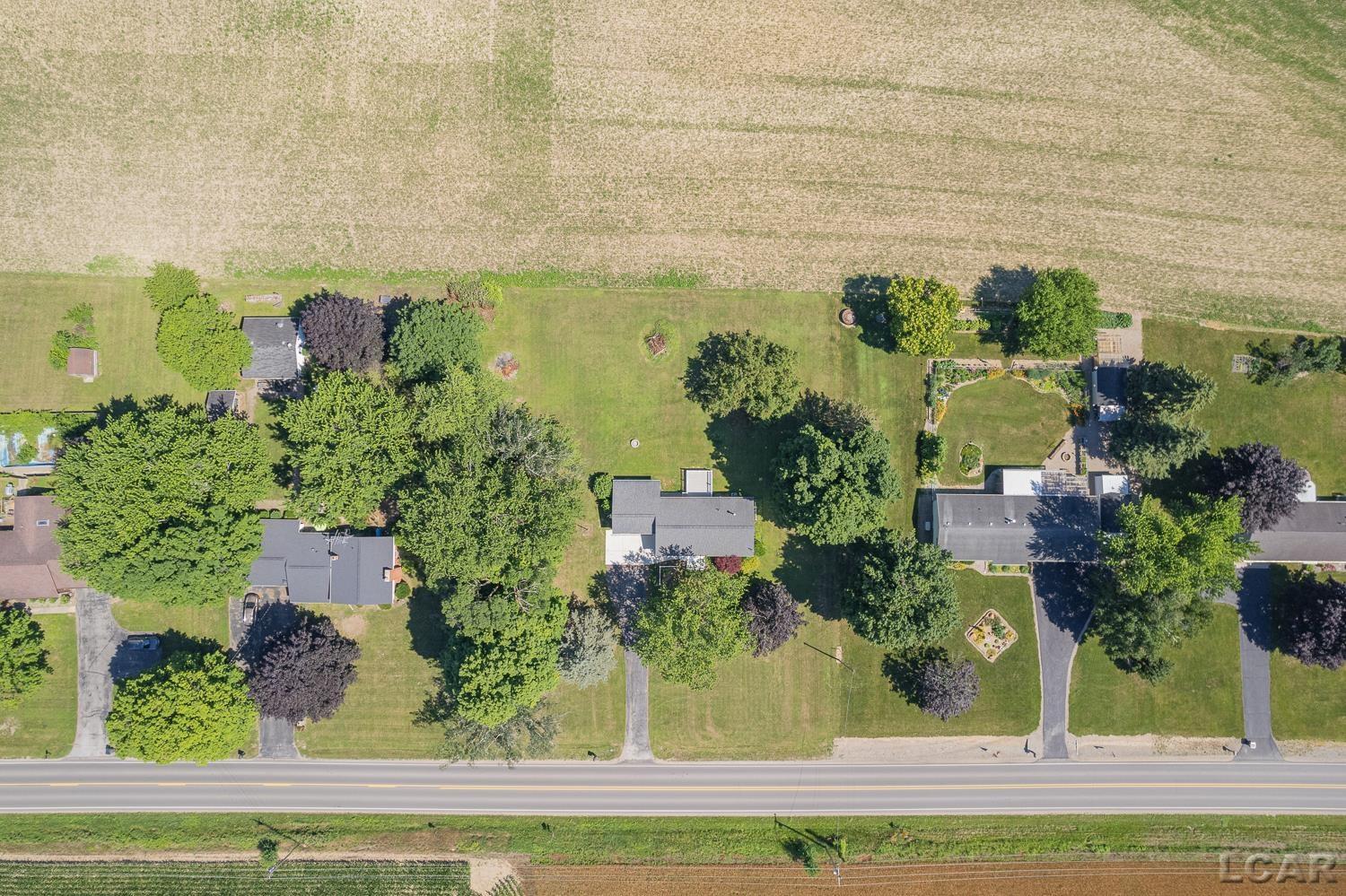 4100 Hunt Road Adrian, MI 49221 - Photo 34 of 42 50180734-e41fea88-bbdc-4009-86bb-50b6c38402aa.JPG