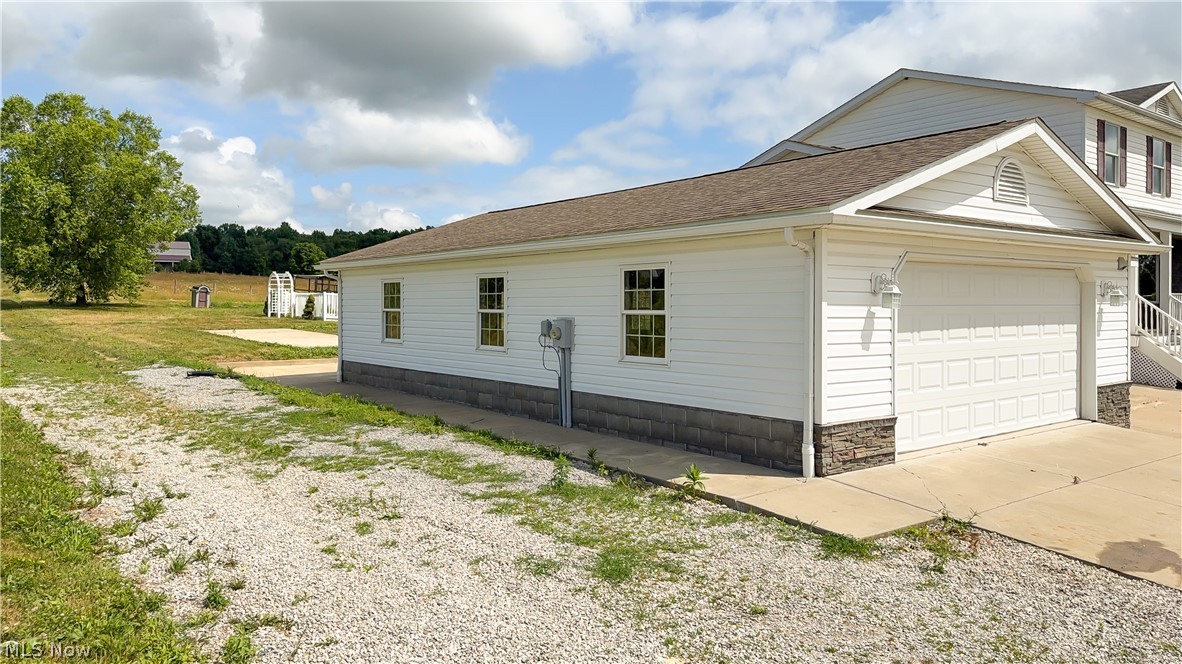 11241 Center Road Garrettsville, OH 44231 - Photo 29 of 49