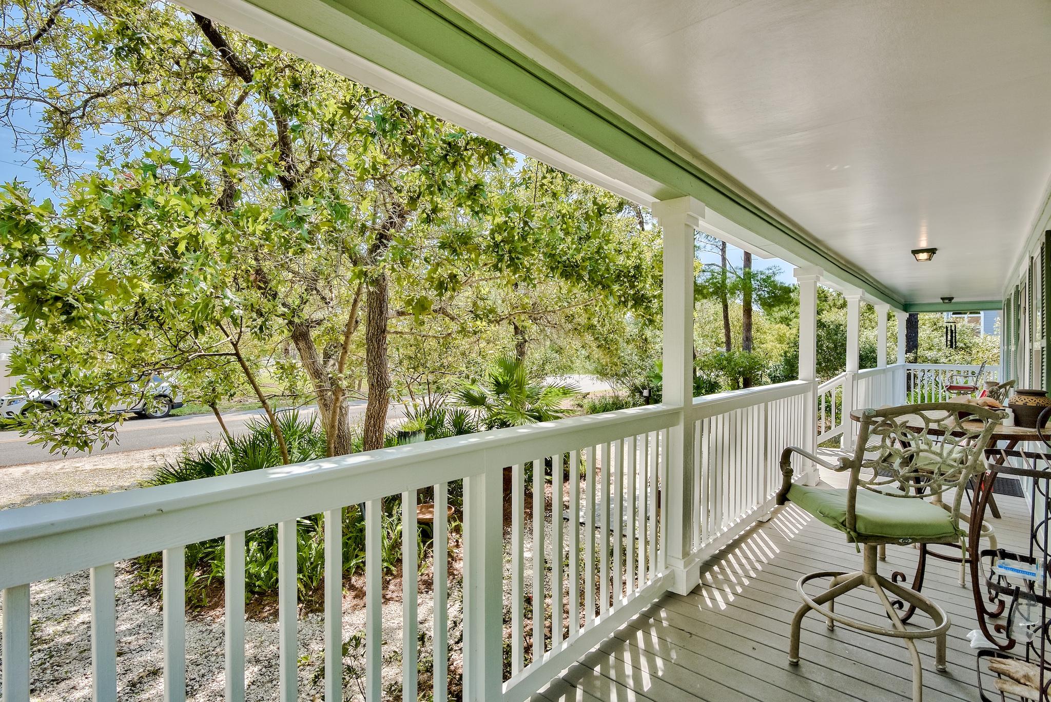 197 Acacia Street Santa Rosa Beach, FL 32459 - Photo 5 of 40 a view of balcony with furniture