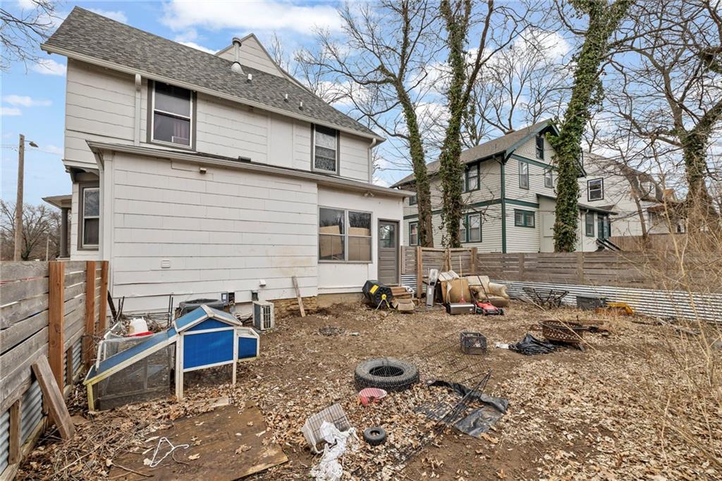 545 Tennessee Street Lawrence, KS 66044 - Photo 28 of 53