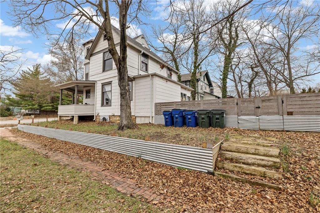 545 Tennessee Street Lawrence, KS 66044 - Photo 30 of 53