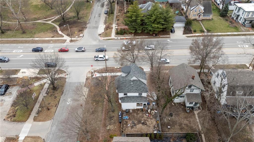 545 Tennessee Street Lawrence, KS 66044 - Photo 39 of 53