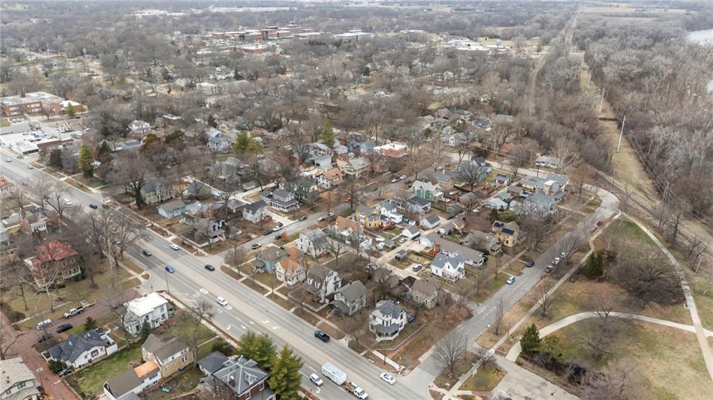 545 Tennessee Street Lawrence, KS 66044 - Photo 48 of 53