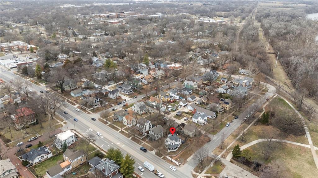 545 Tennessee Street Lawrence, KS 66044 - Photo 49 of 53