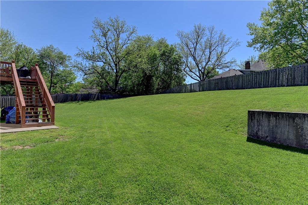 4523 Edgehill Street Leavenworth, KS 66048 - Photo 45 of 50
