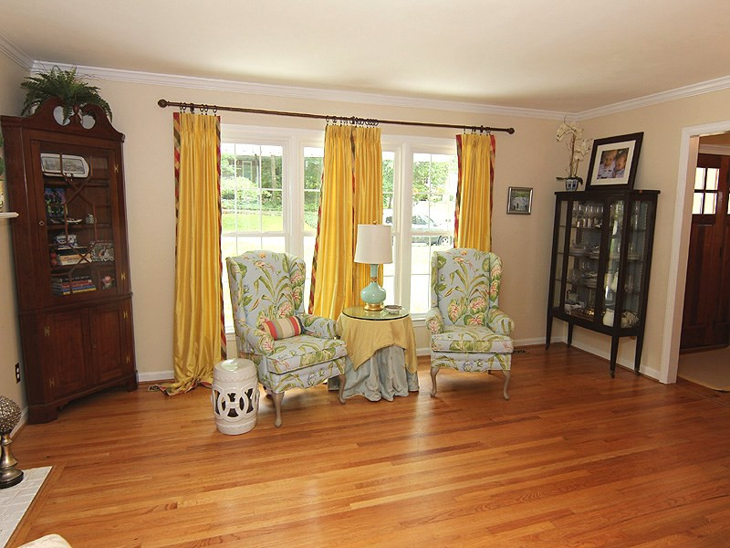 712 Catawba Street Raleigh, NC 27609 - Photo 6 of 25 Photo 6