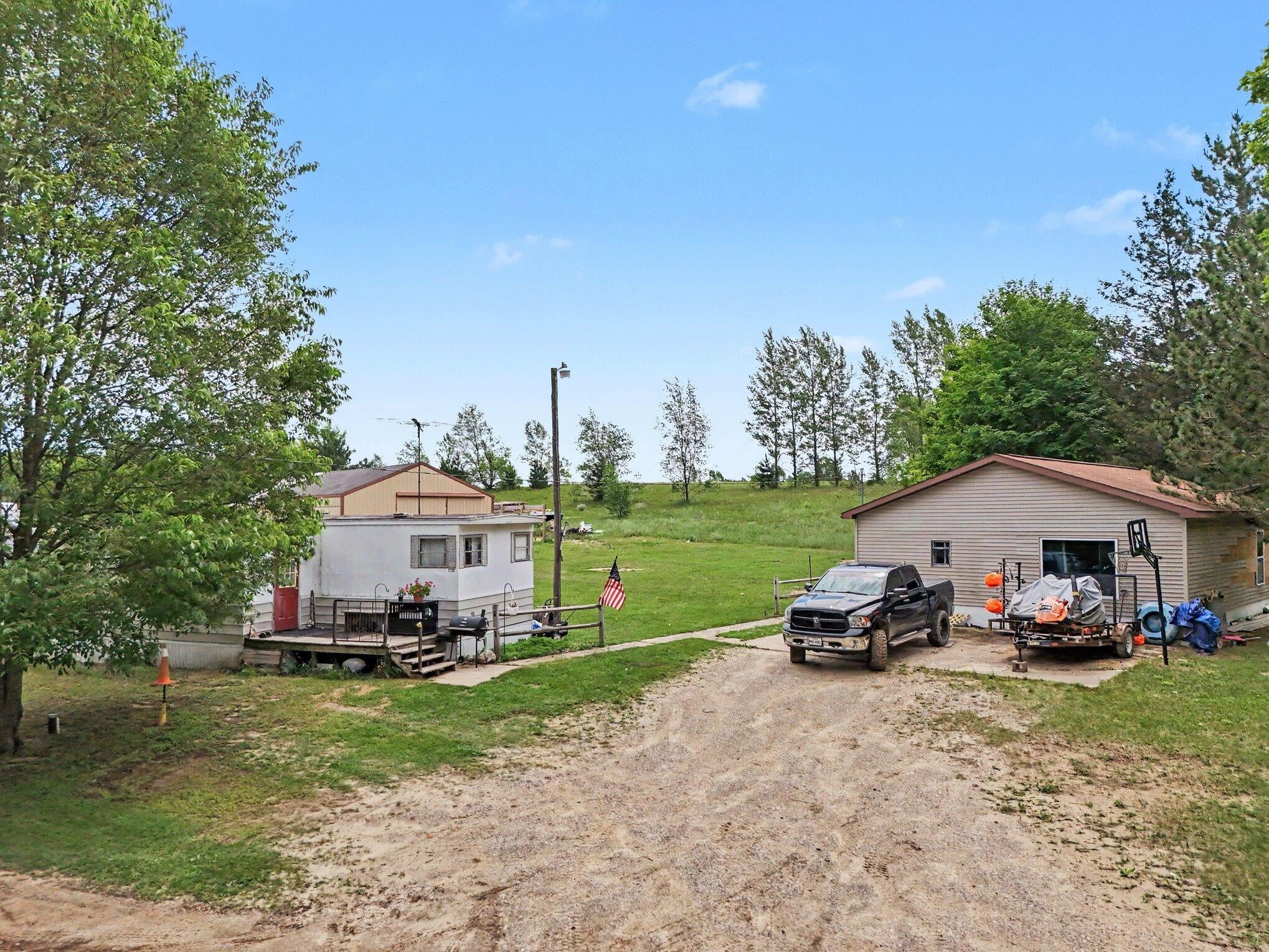 3720 Rice Road Northwest Rapid City, MI 49676 - Photo 11 of 31 Gallery Image 11