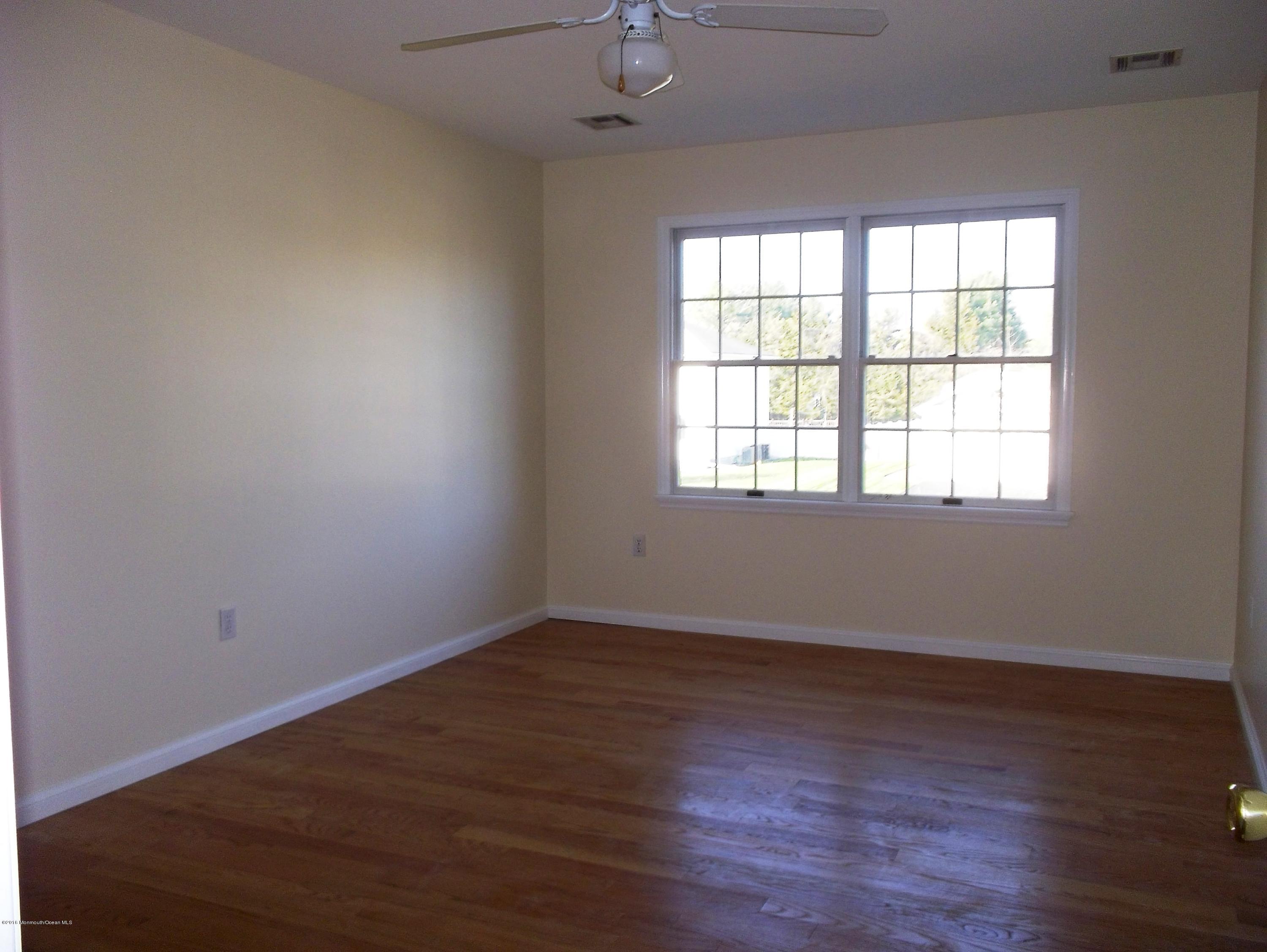 618 Yellowbrick Road Brick, NJ 08724 - Photo 20 of 25 2015-12-06 12.27.28