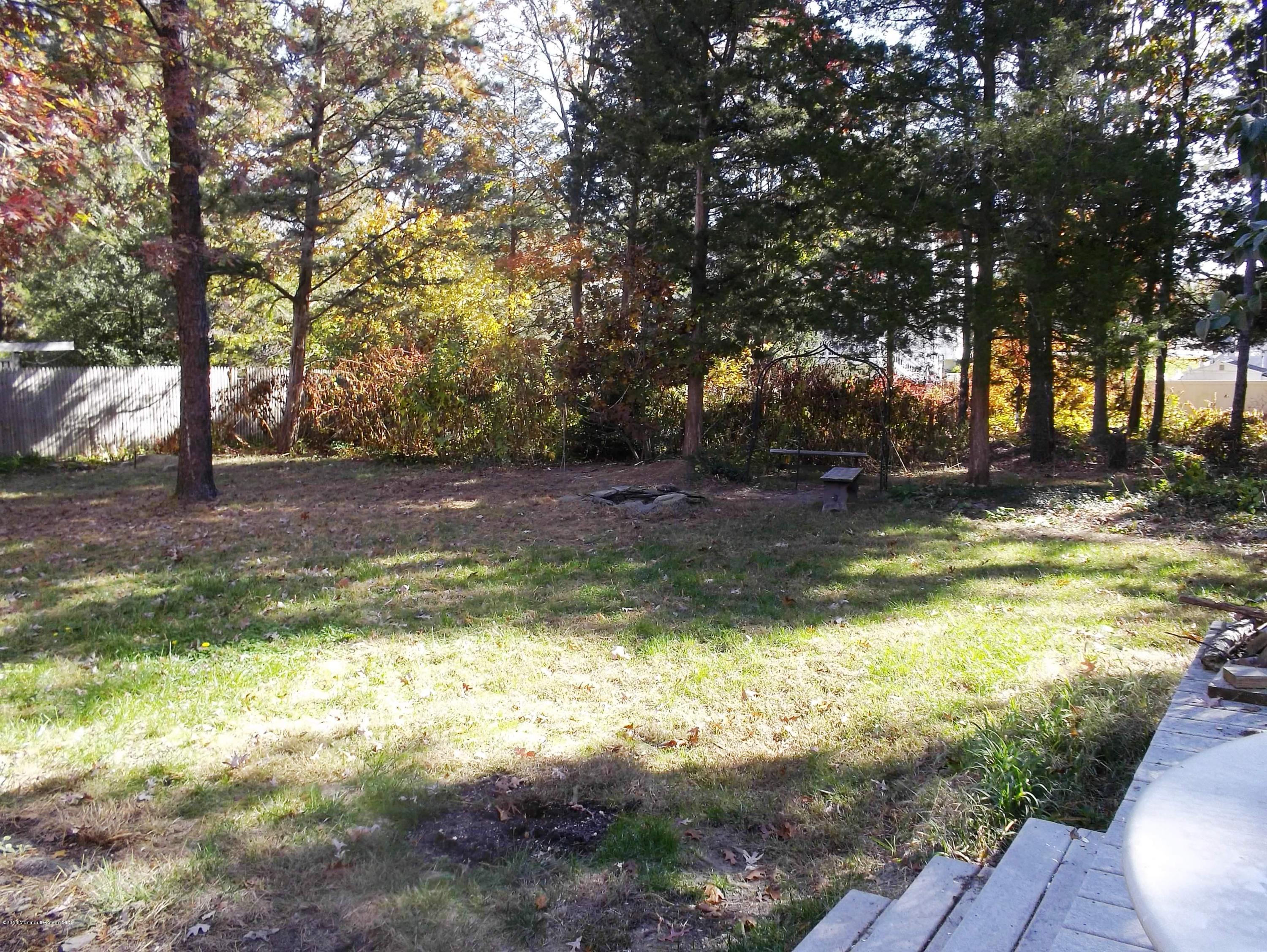 618 Yellowbrick Road Brick, NJ 08724 - Photo 24 of 25 yard2