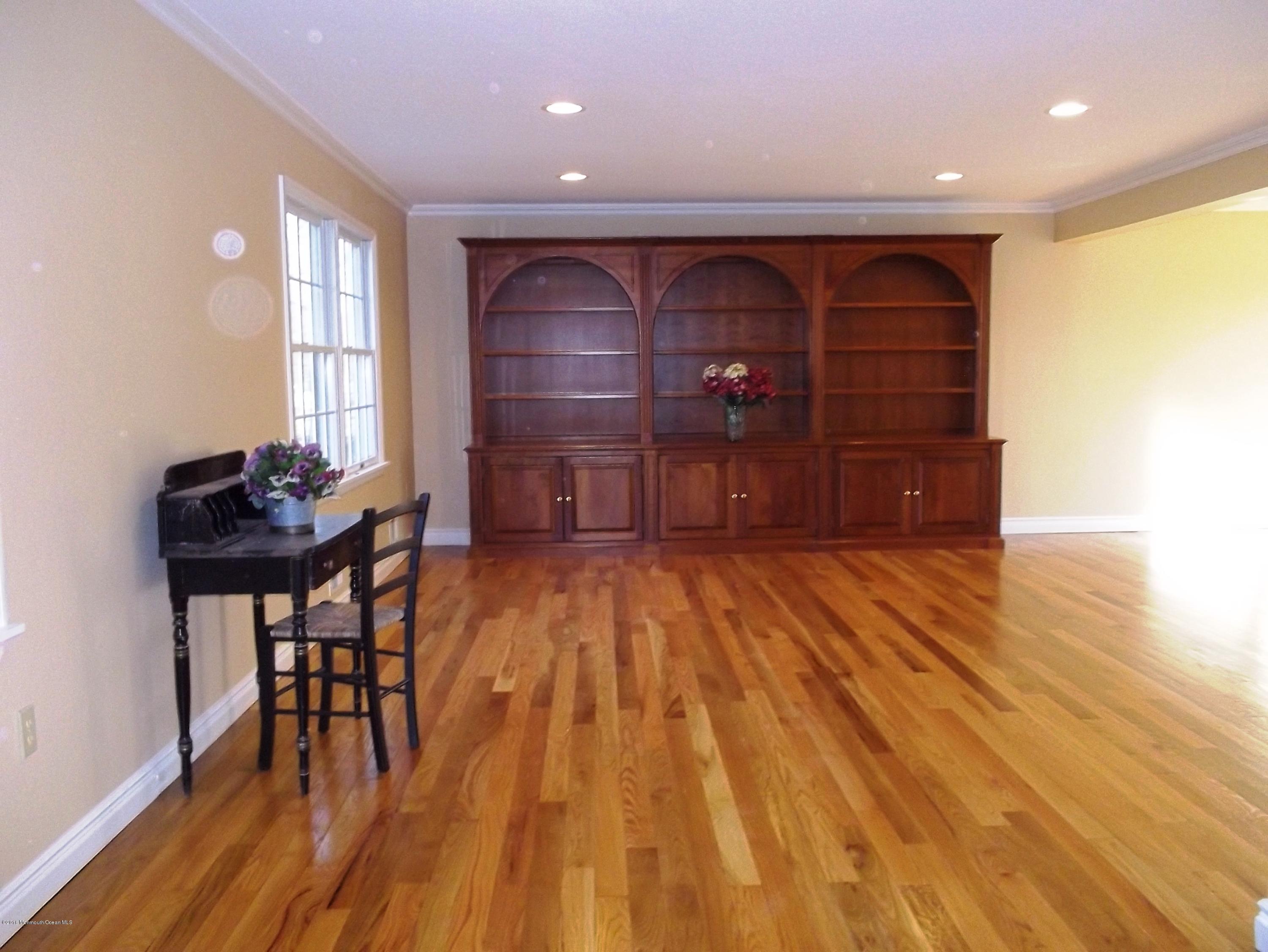 618 Yellowbrick Road Brick, NJ 08724 - Photo 3 of 25 2015-12-06 12.34.16