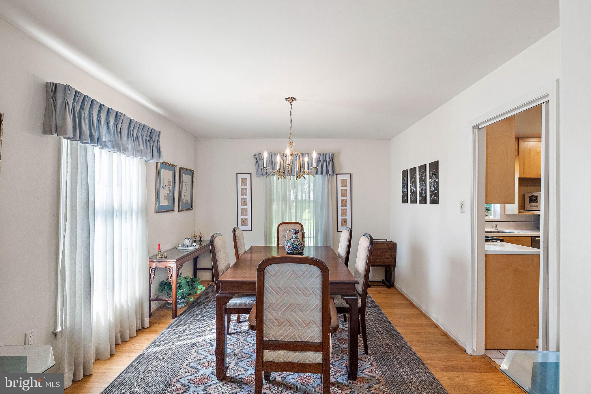 14 Kenwick Road Hockessin, DE 19707 - Photo 8 of 43 Dining room